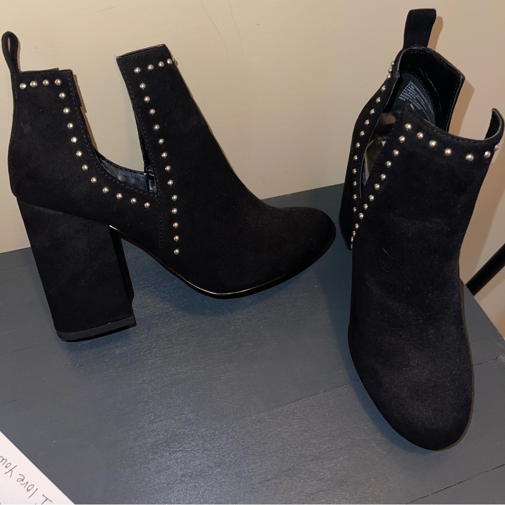 Steve Madden booties